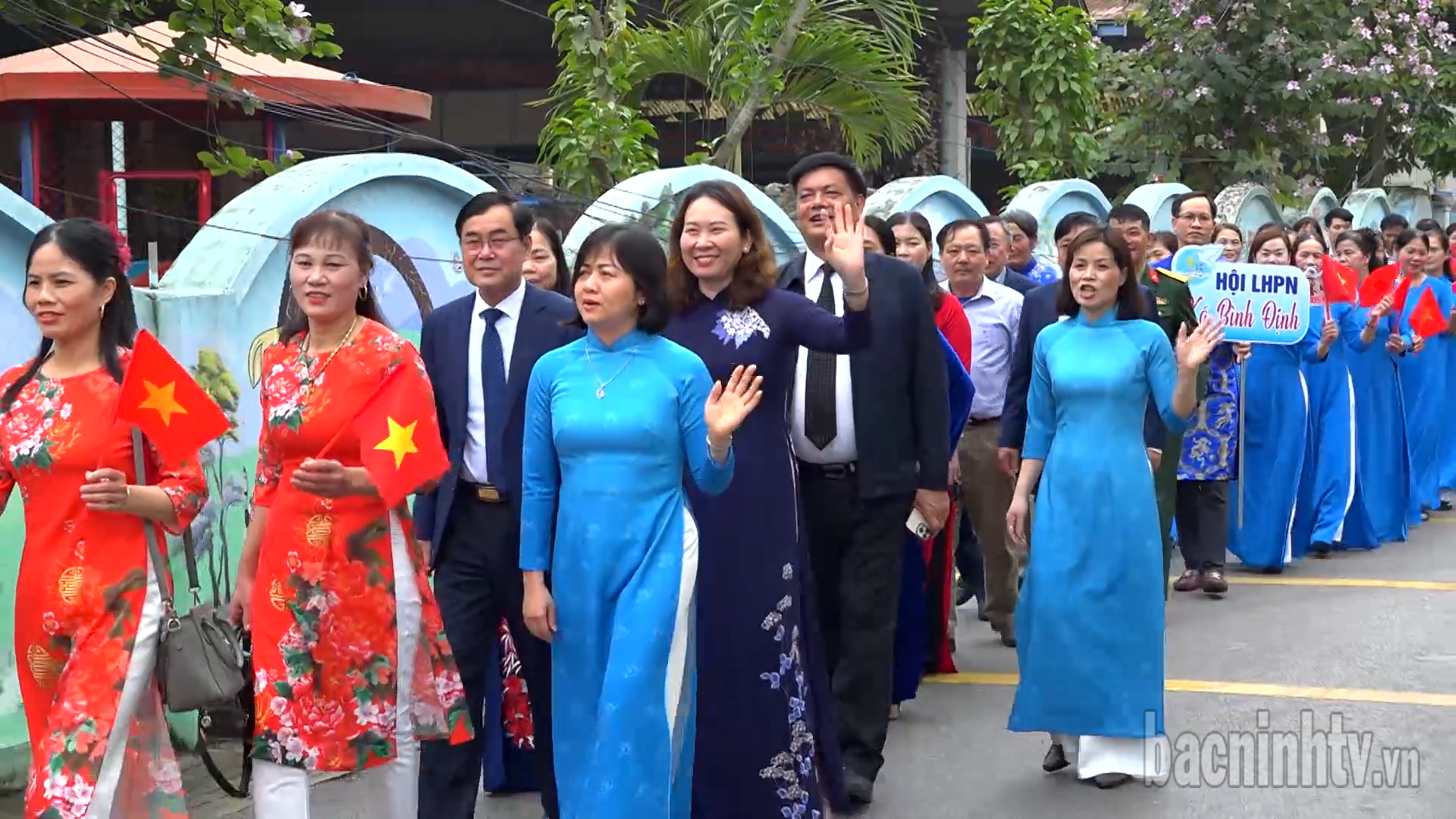 Huyện Lương Tài, Gia Bình gặp mặt kỷ niệm Ngày Quốc tế Phụ nữ và biểu dương điển hình tiên tiến, tặng quà hội viên hoàn cảnh khó khăn