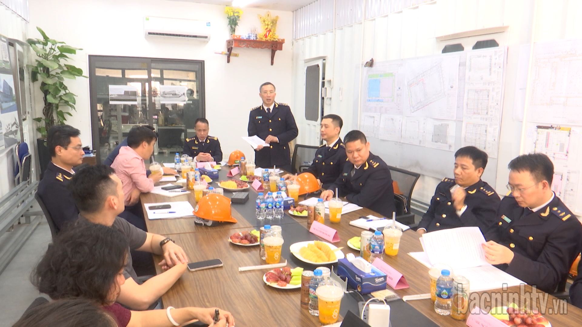 Hải quan khu vực V làm việc với doanh nghiệp xuất nhập khẩu