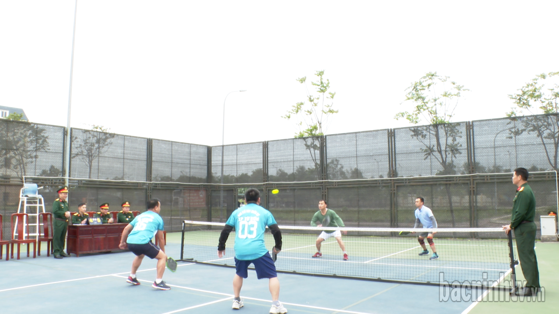 Giải Pickleball chào mừng Ngày truyền thống lực lượng vũ trang tỉnh Bắc Ninh