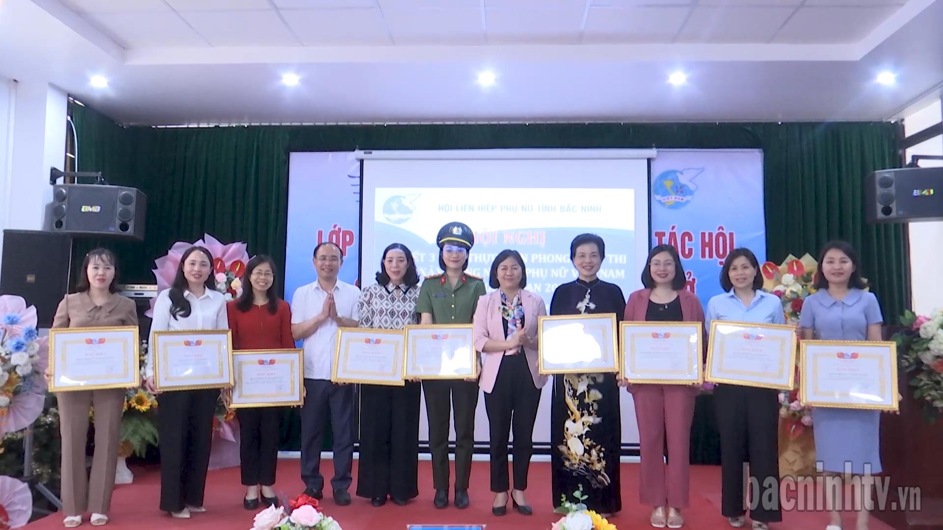 Sơ kết 3 năm thực hiện phong trào thi đua "Xây dựng  người Phụ nữ Việt Nam thời đại mới"