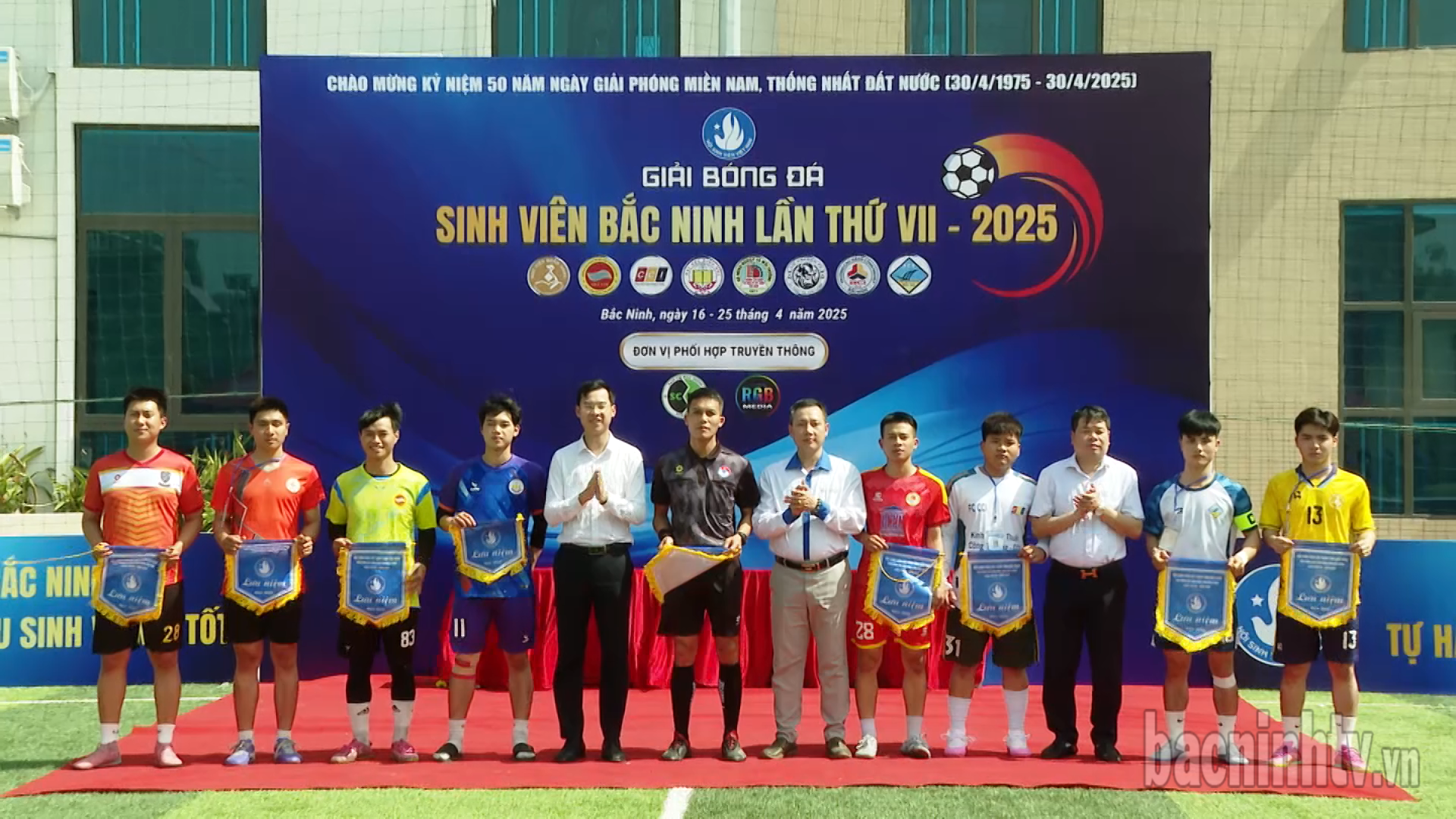 Khai mạc giải Bóng đá Sinh viên tỉnh Bắc Ninh lần thứ VII