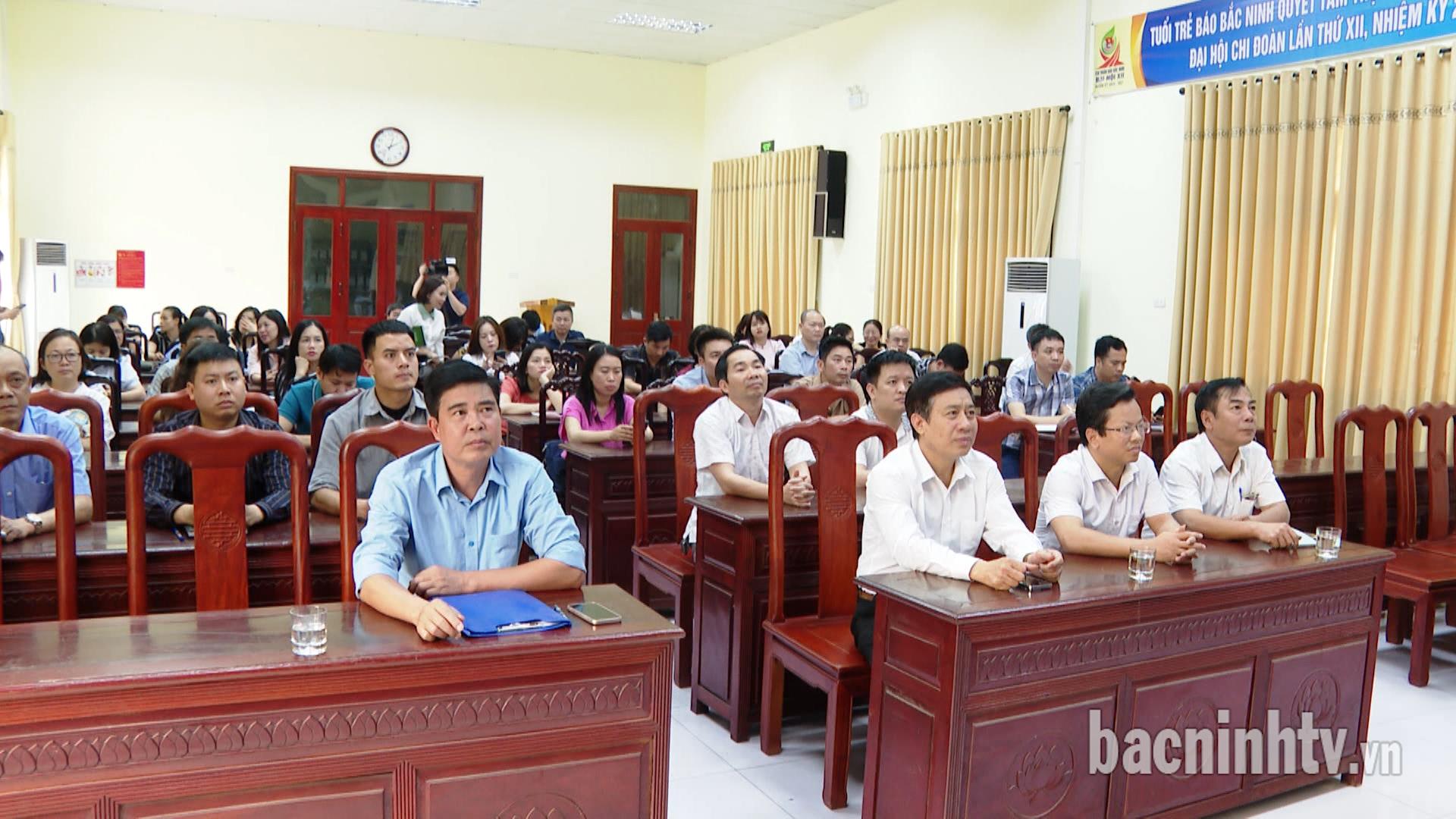 Hội Nhà báo tỉnh tập huấn ứng dụng trí tuệ nhân tạo (AI) trong sản xuất báo chí