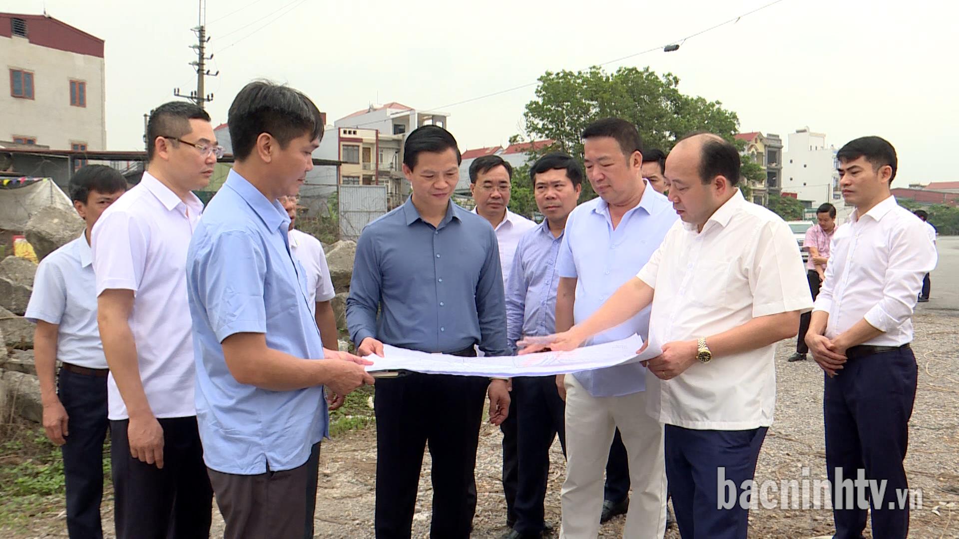 Chủ tịch UBND tỉnh kiểm tra tiến độ, công tác giải phóng mặt bằng dự án đường tỉnh 287 và 277
