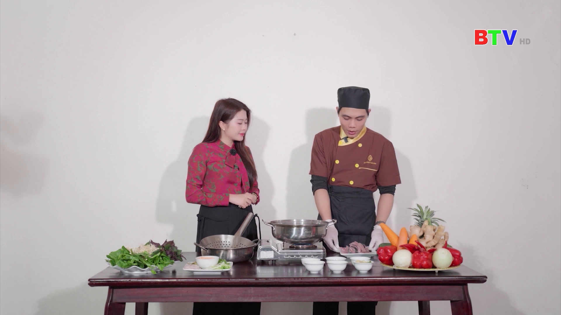Cá lăng trộn chua cay