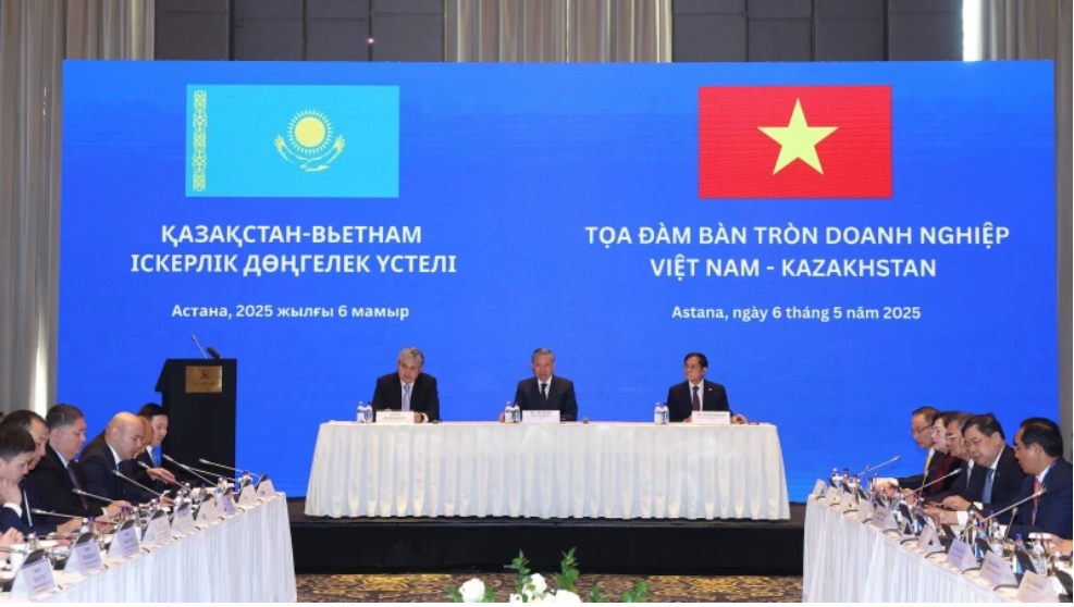 Tổng Bí thư Tô Lâm dự Tọa đàm bàn tròn doanh nghiệp Việt Nam-Kazakhstan