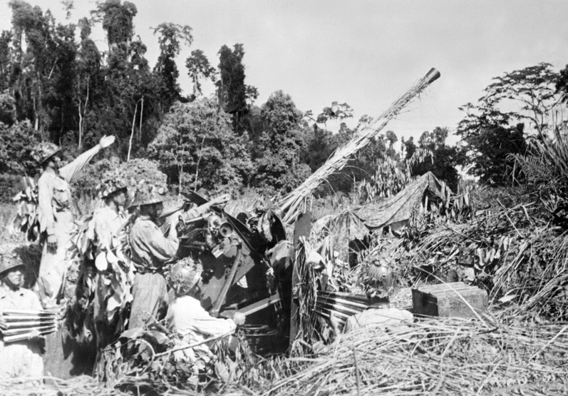 Kỷ niệm 71 năm Chiến thắng Điện Biên Phủ (7-5-1954 / 7-5-2025) : Tác chiến phòng không trong Chiến dịch Điện Biên Phủ và sự vận dụng hiện nay