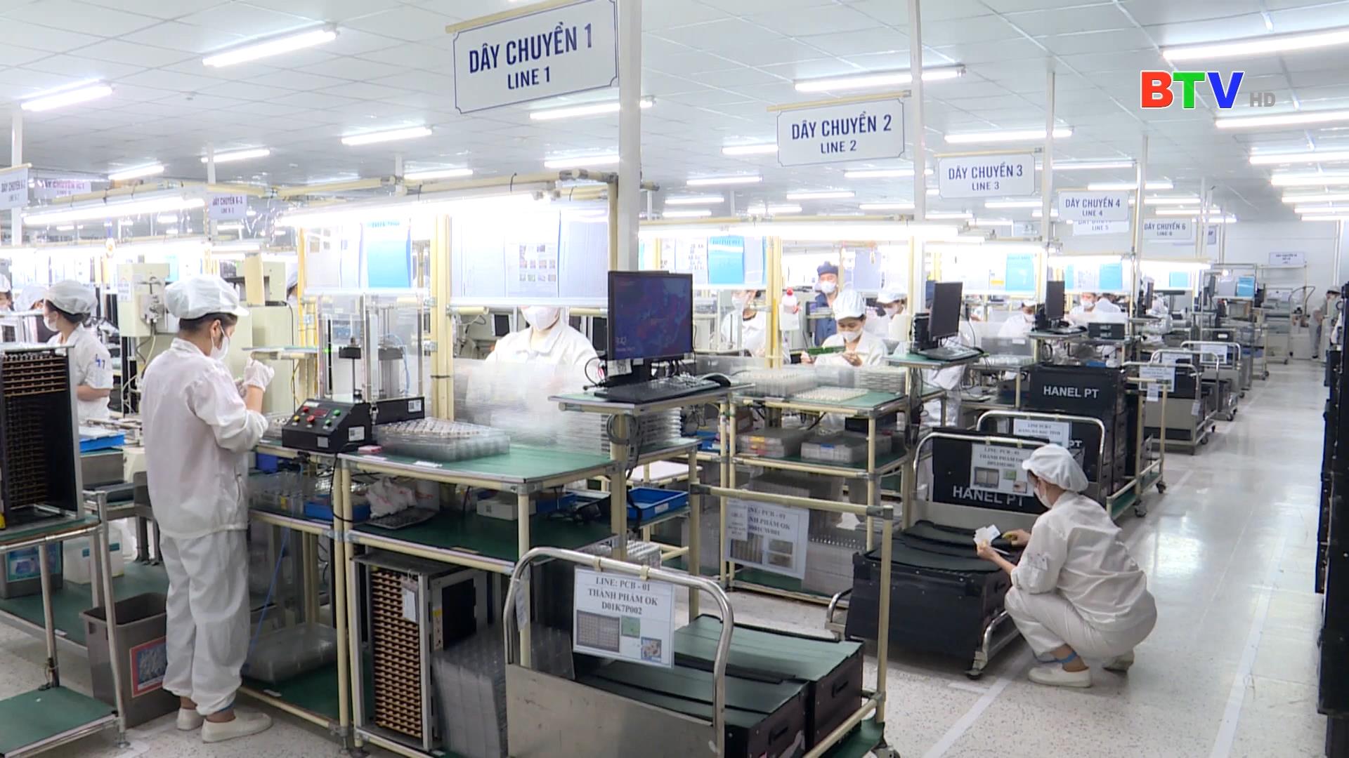 ĐỂ KINH TẾ TƯ NHÂN BỨT PHÁ