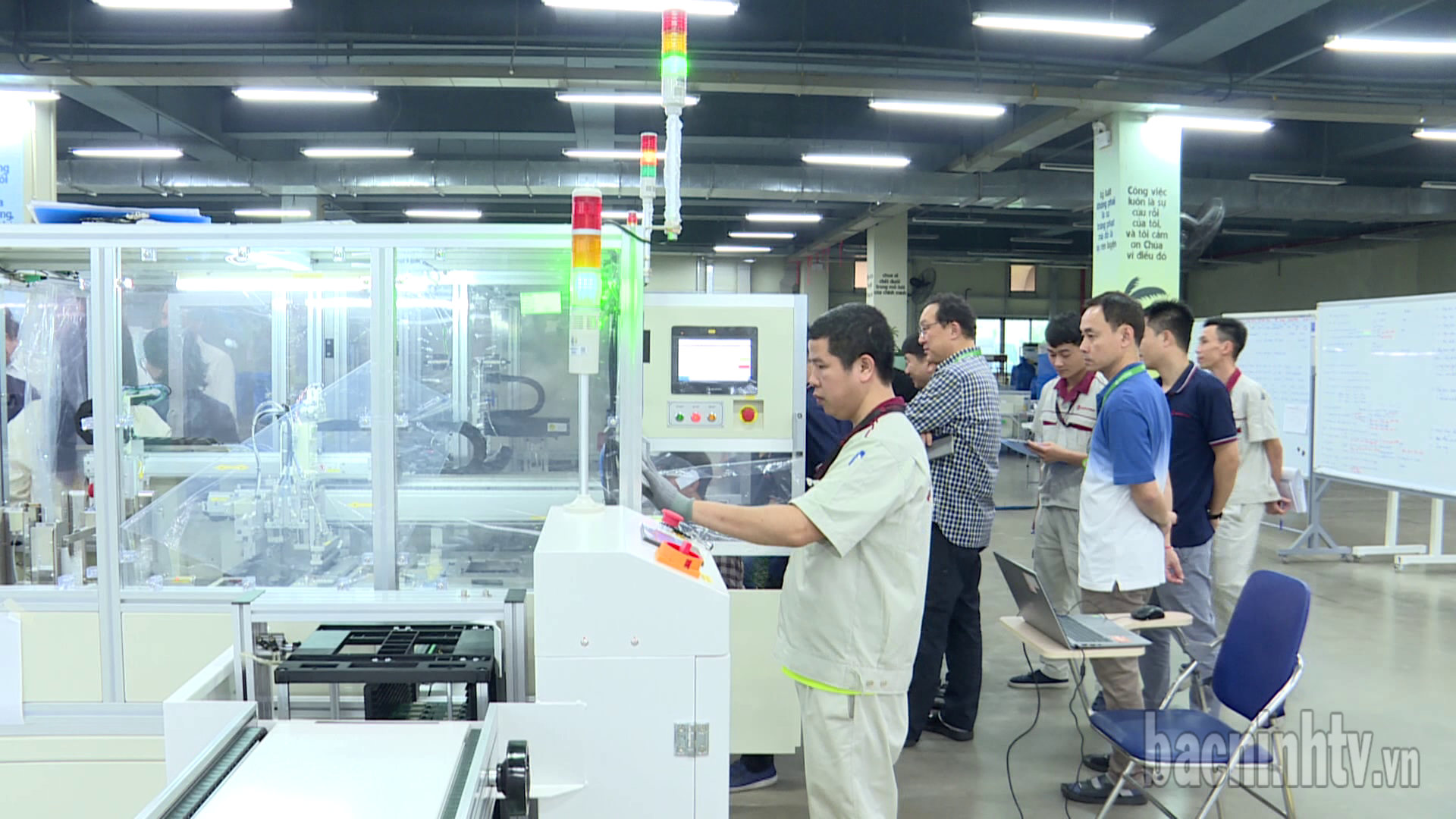 Phát động thi đua thực hiện thành công cuộc cách mạng phát triển khoa học, công nghệ, đổi mới sáng tạo và chuyển đổi số
