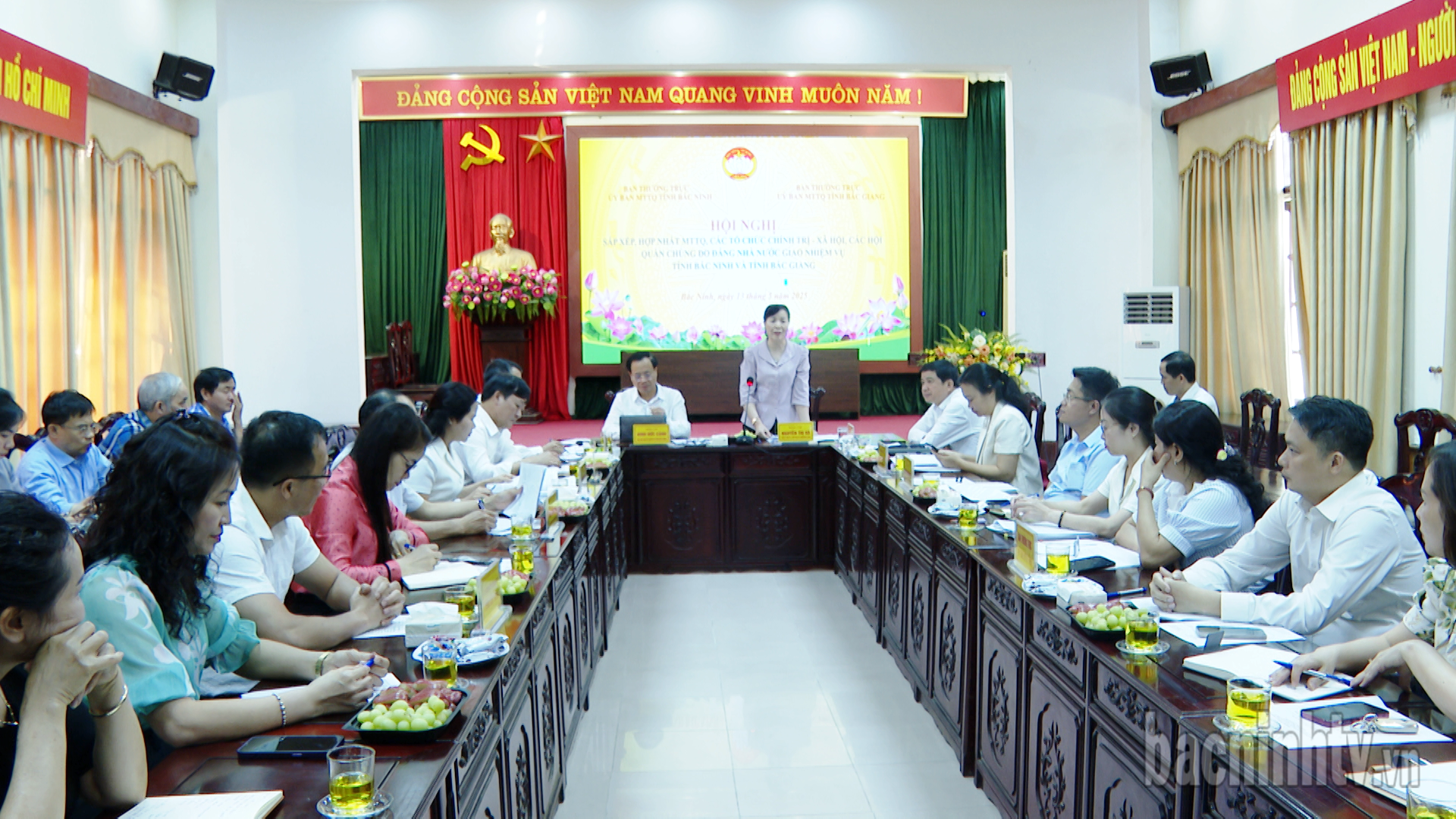 Hội nghị sắp xếp, hợp nhất MTTQ, các tổ chức chính trị - xã hội, các hội quần chúng tỉnh Bắc Ninh và tỉnh Bắc Giang