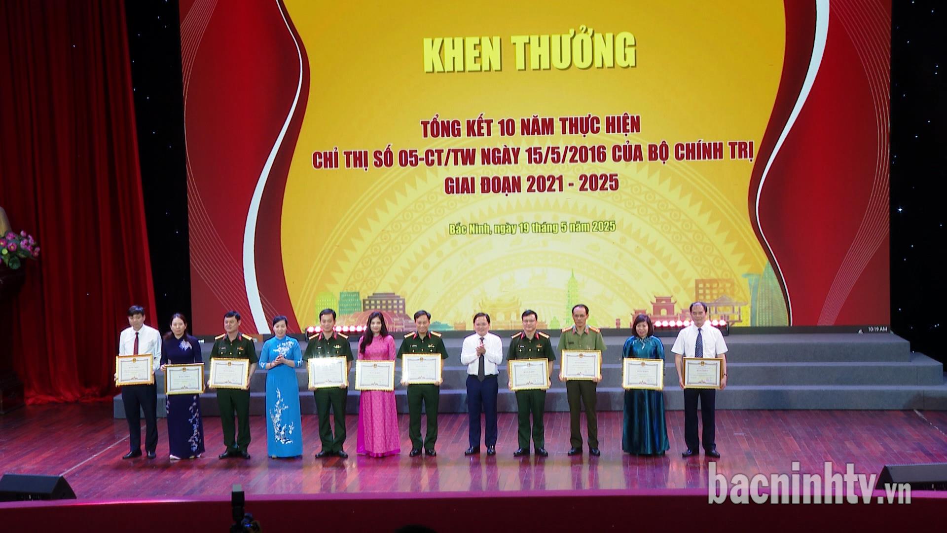 Tổng kết 10 năm thực hiện Chỉ thị số 05 và Sơ kết 5 năm thực hiện Kết luận 01 của Bộ Chính trị
