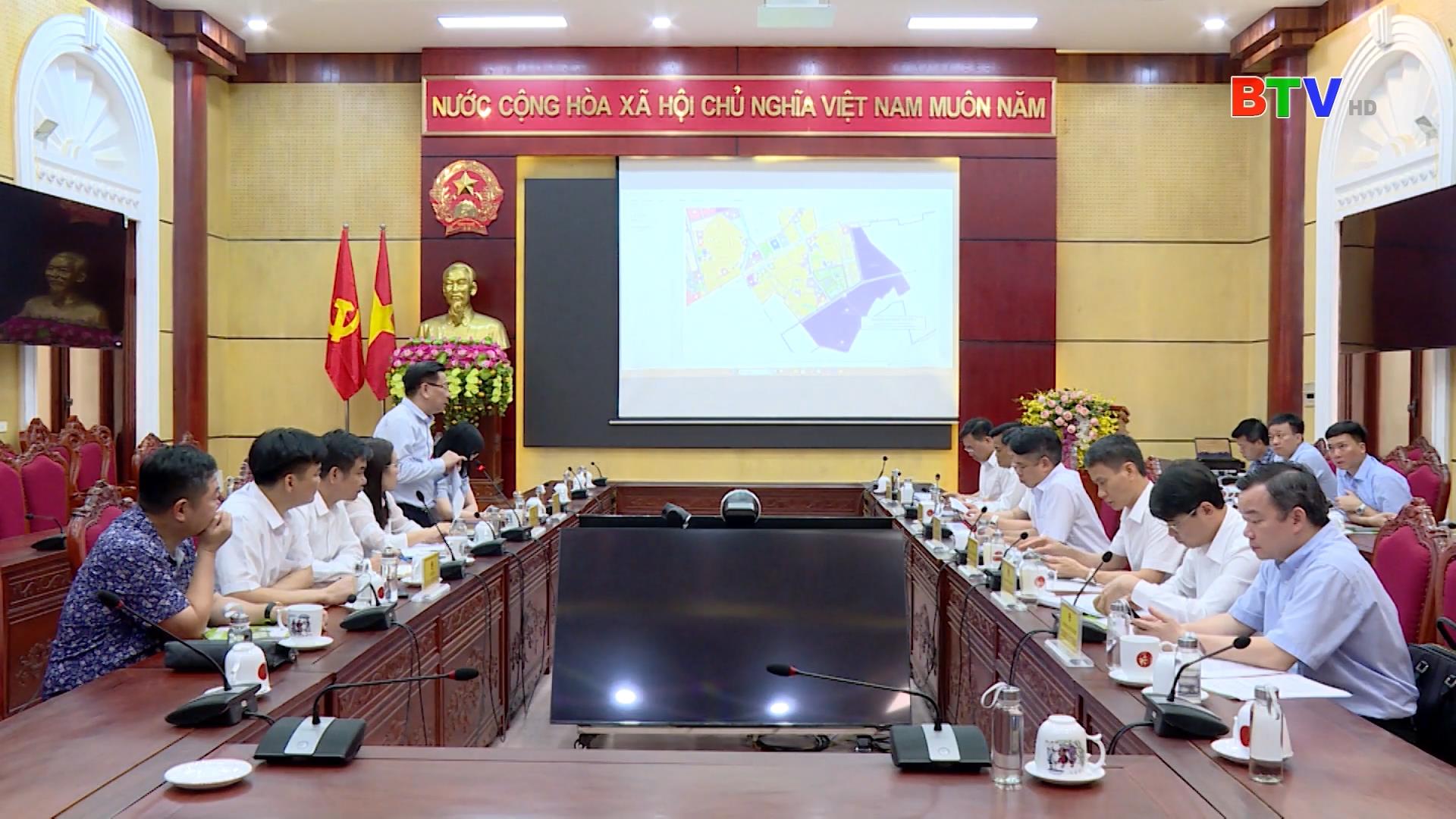 CHỦ TỊCH UBND TỈNH LÀM VIỆC VỚI TRƯỜNG ĐẠI HỌC TÀI NGUYÊN VÀ MÔI TRƯỜNG HÀ NỘI