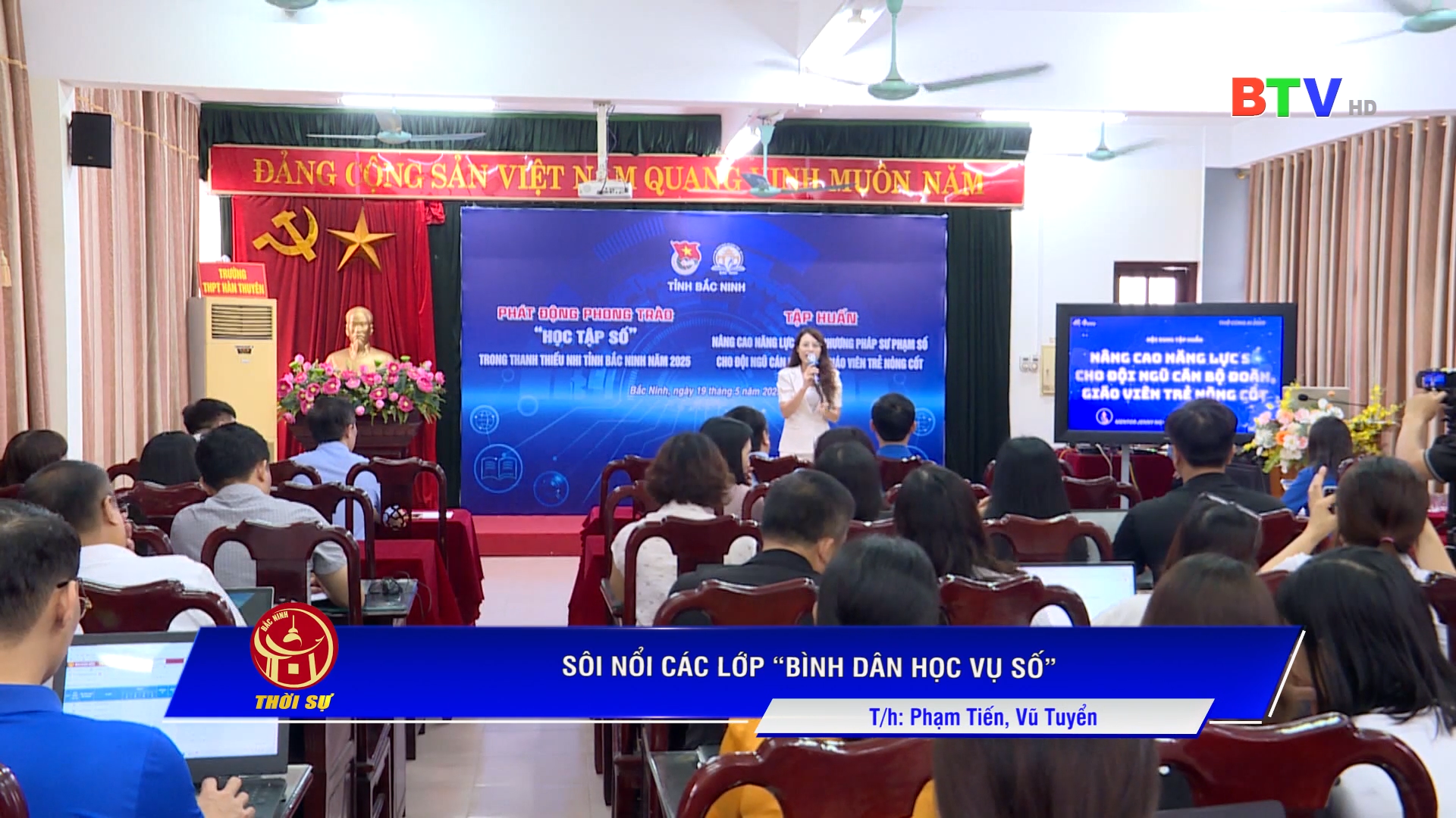 Sôi nổi các lớp “Bình dân học vụ số”