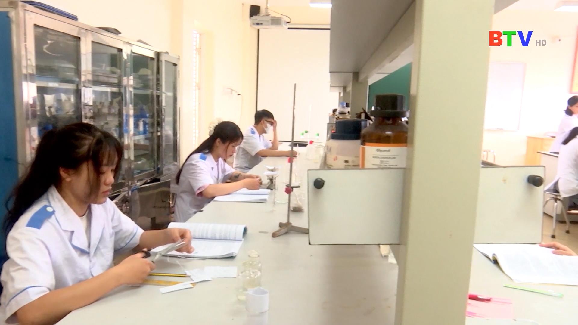 Thúc đẩy chuyển đổi số trong đào tạo y tế 