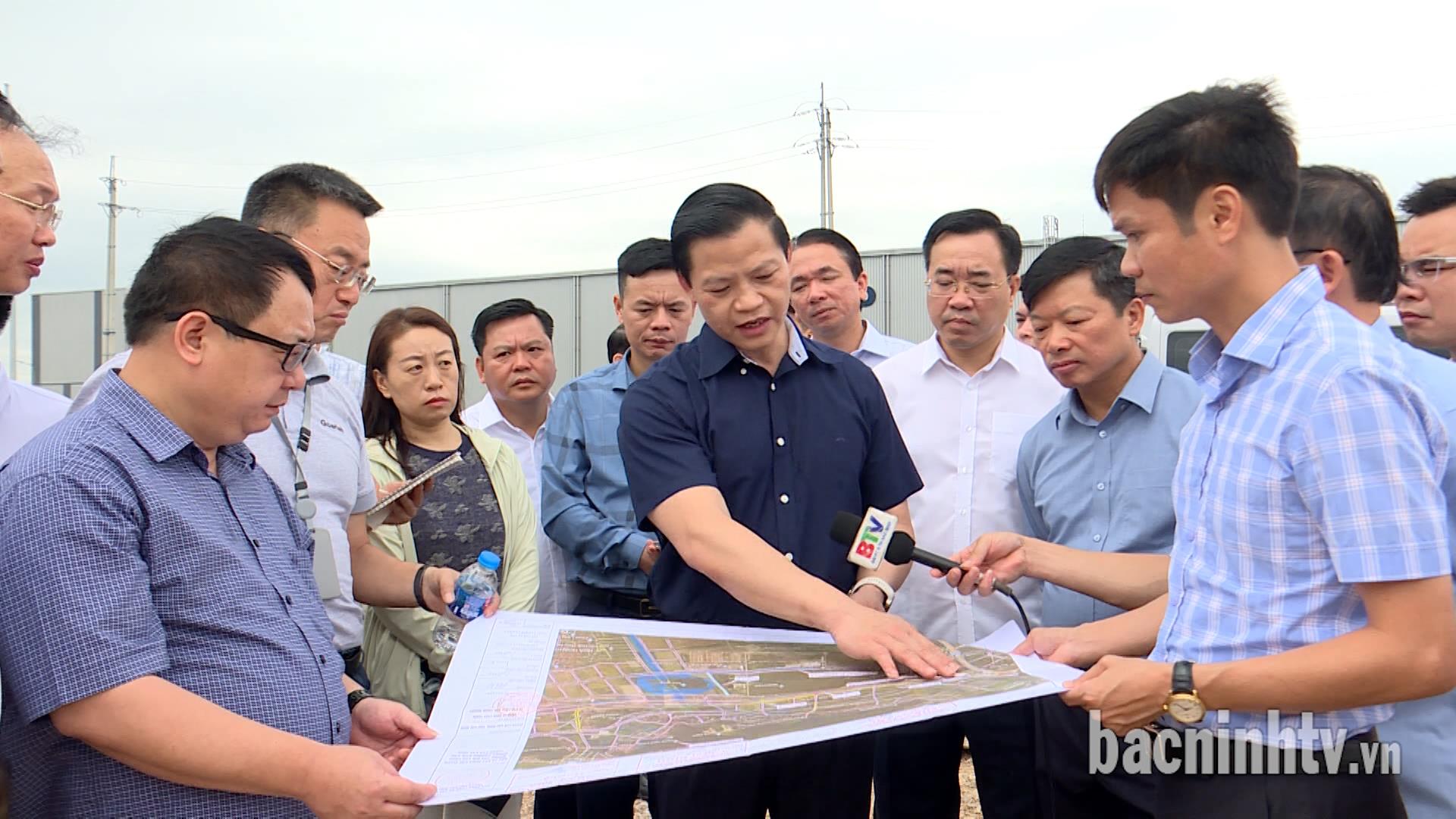Chủ tịch UBND tỉnh Vương Quốc Tuấn kiểm tra đường đấu nối khu công nghiệp phường Nam Sơn và vận hành Nhà máy Điện rác Thăng Long Bắc Ninh