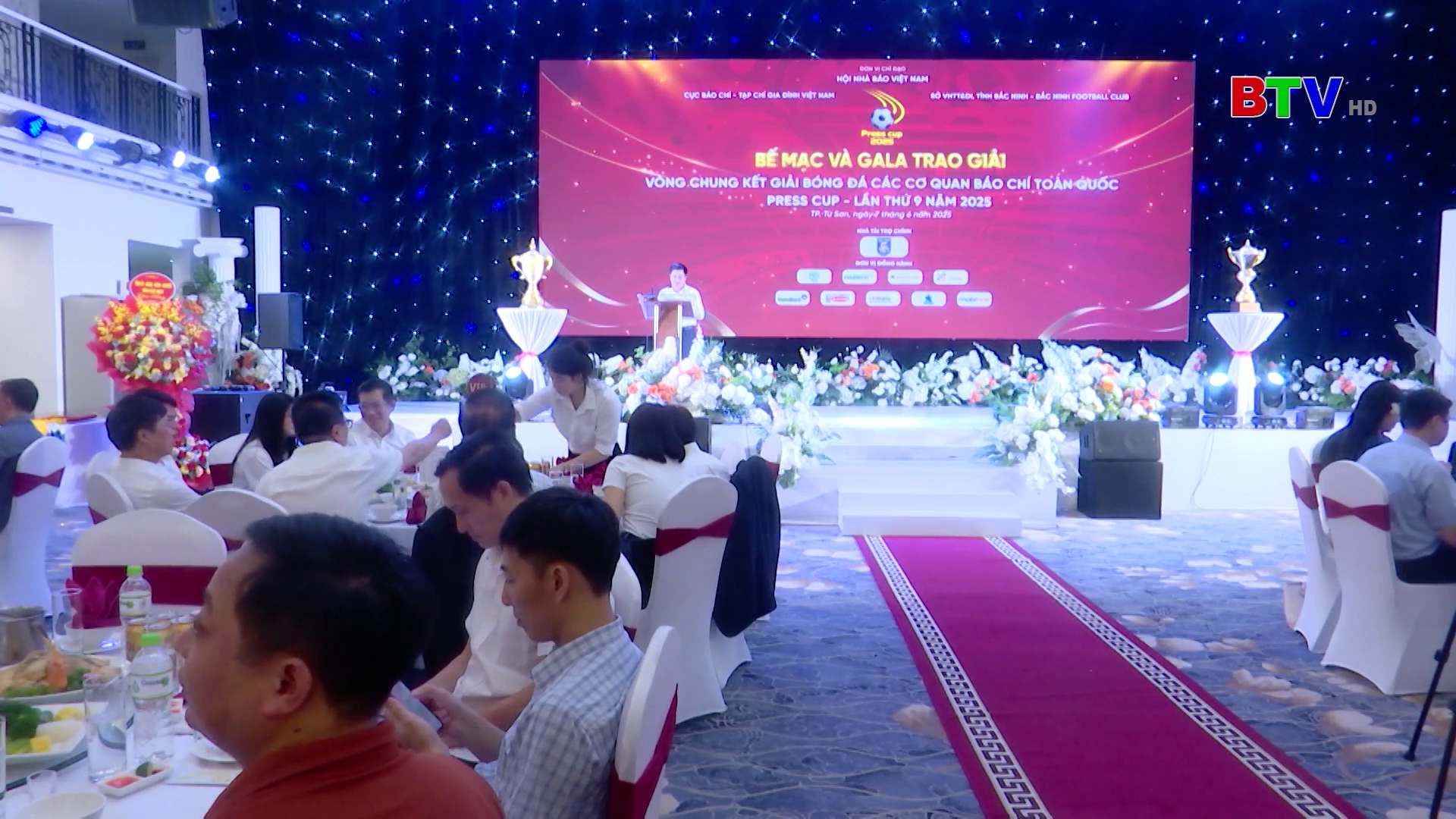 	Thời sự trưa Chủ Nhật ngày 08-6-2025