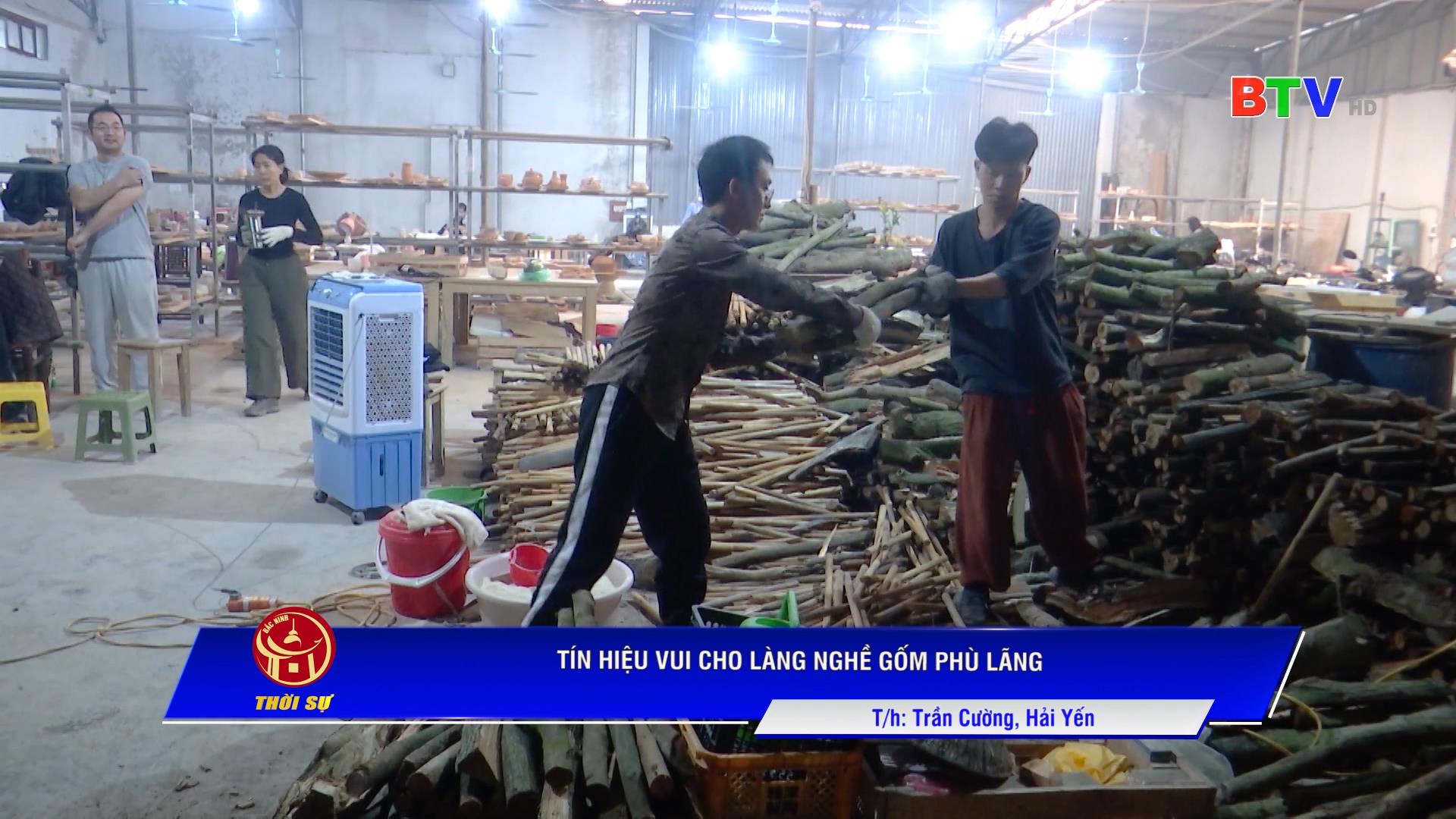 TÍN HIỆU VUI CHO LÀNG NGHỀ GỐM PHÙ LÃNG