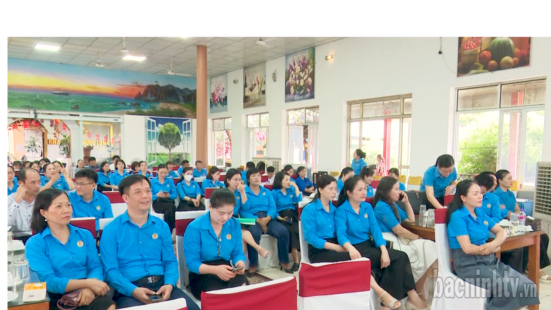 LĐLĐ huyện Yên Phong giải thể 80 Công đoàn cơ sở cơ