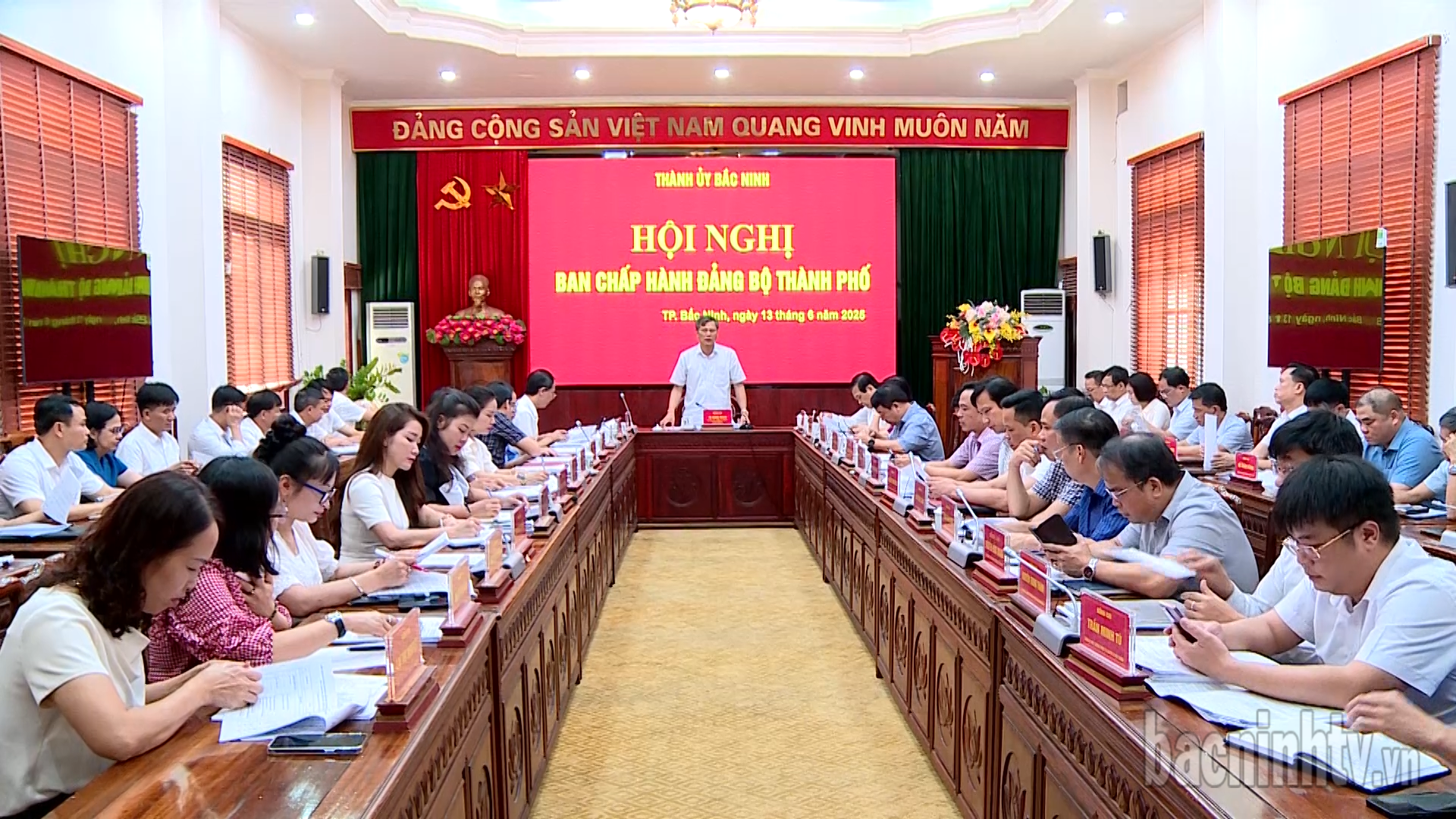 Hội nghị Ban Chấp hành Đảng bộ thành phố Bắc Ninh khóa XXII 