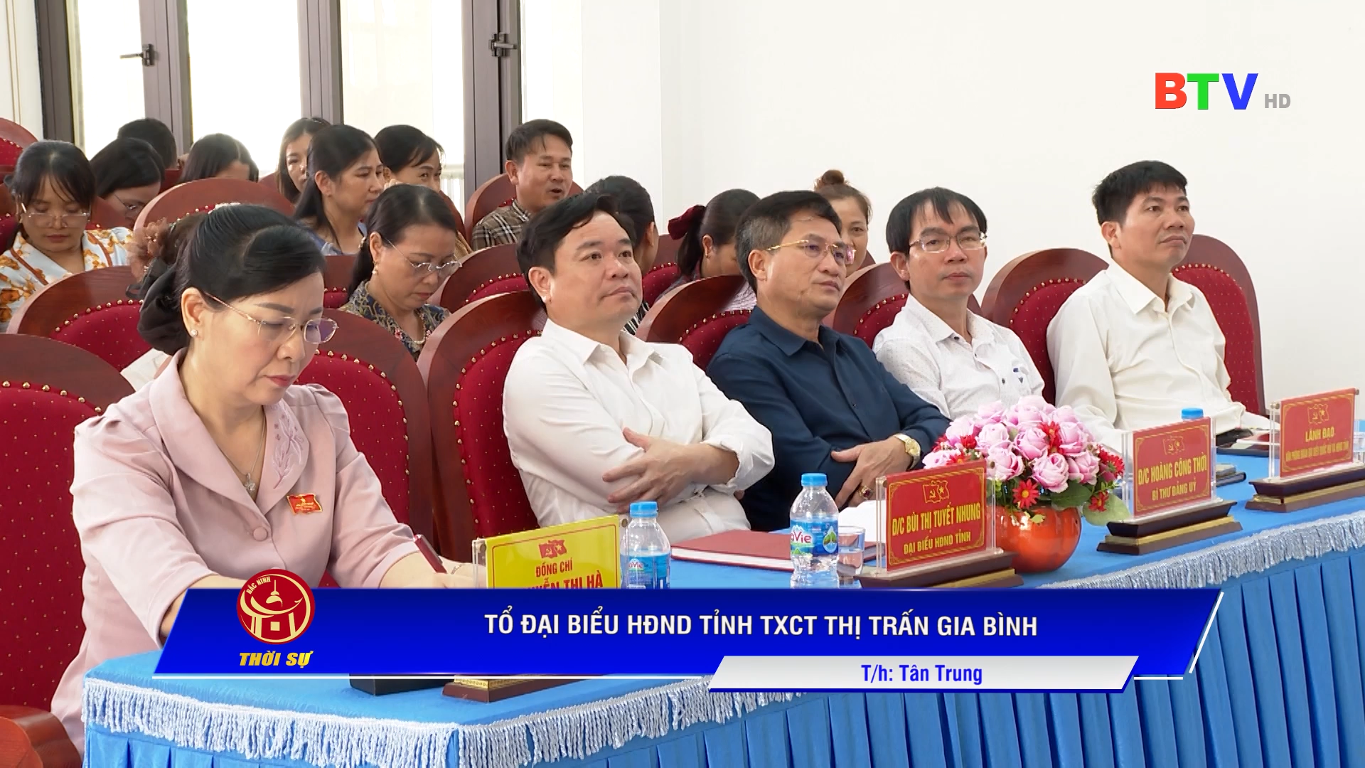 Tổ đại biểu HĐND tỉnh tiếp xúc cử tri thị trấn Gia Bình