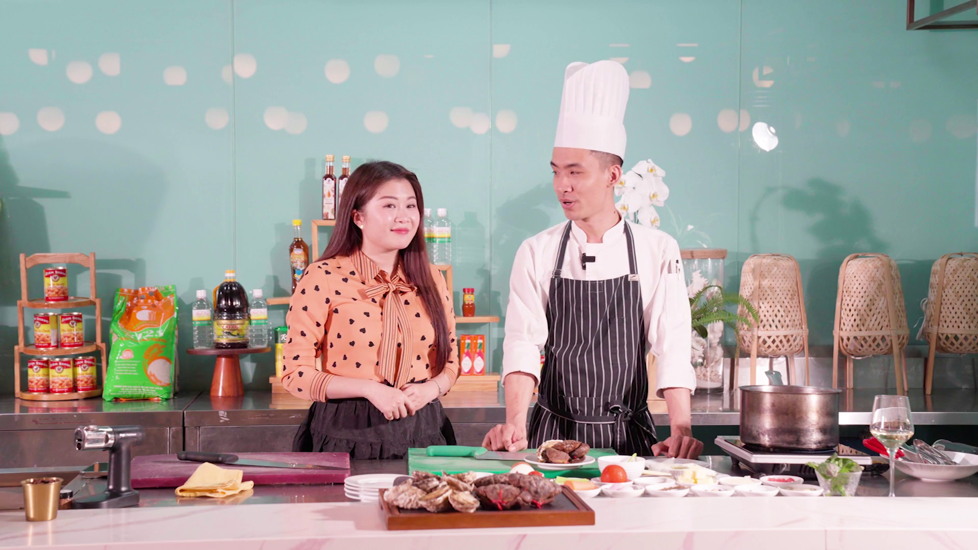 Mỳ Ý cù kỳ – Bánh hàu Lan Hạ