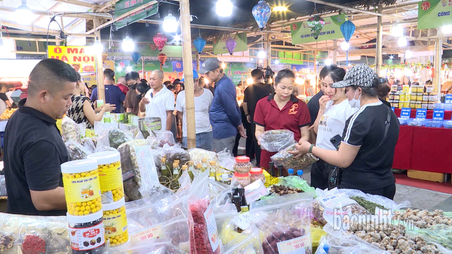 Chỉ số giá tiêu dùng bình quân 5 tháng tăng 2,38% so với cùng kỳ