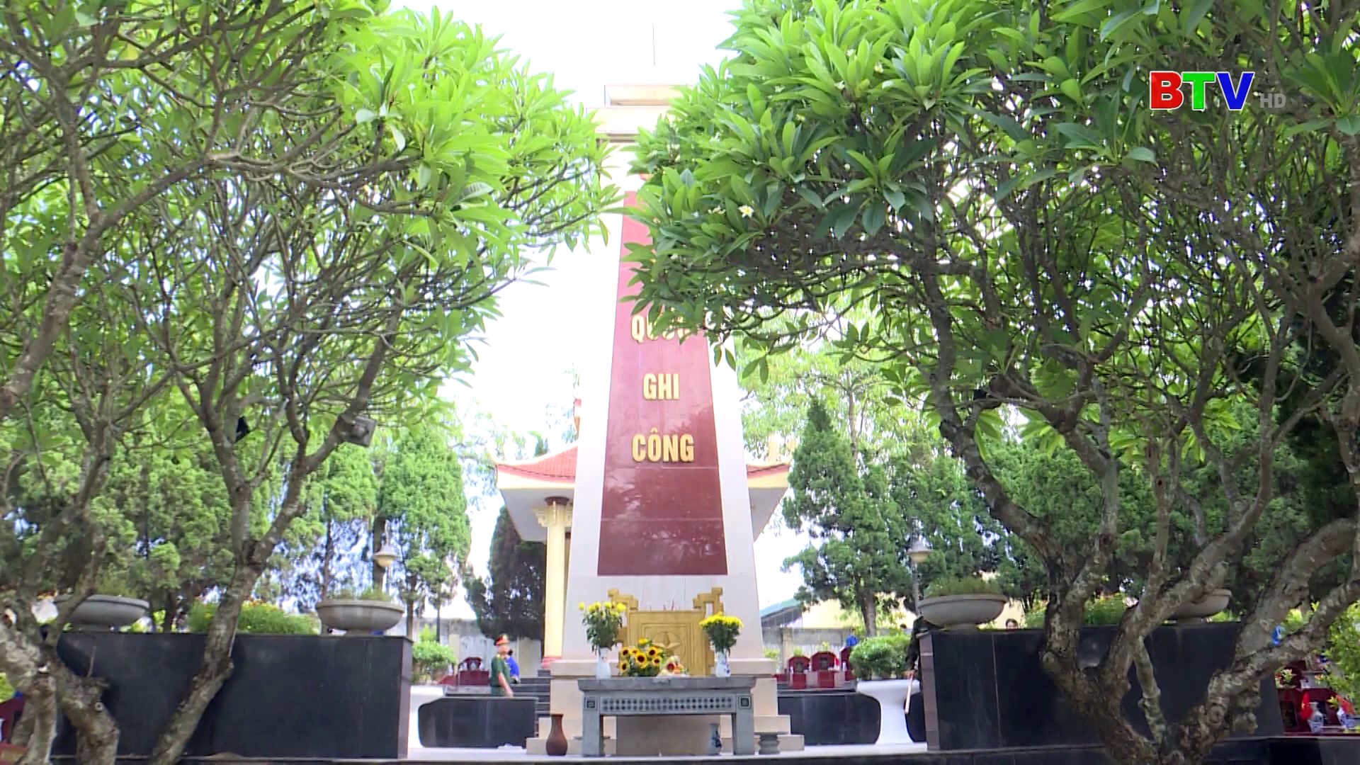 	Thời sự trưa thứ Năm ngày 19-6-2025