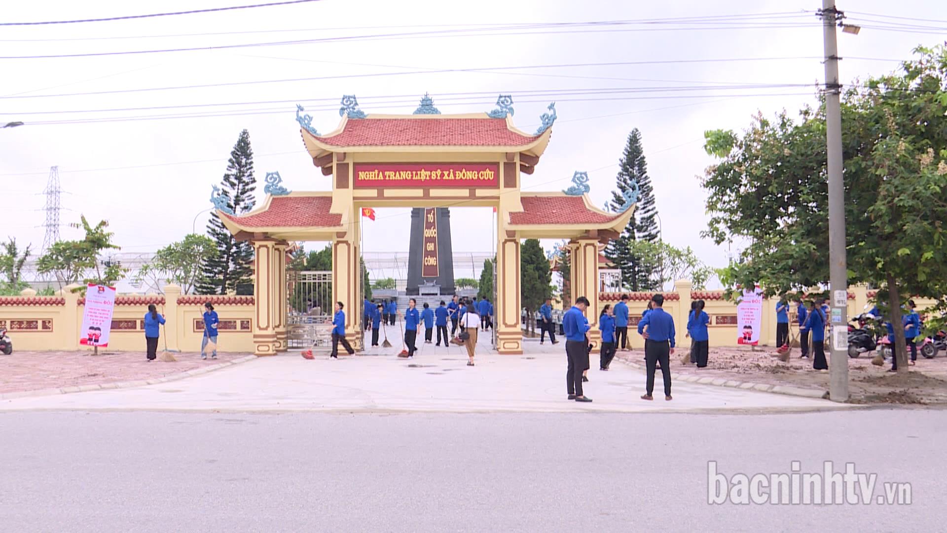 Ra quân ngày cao điểm chiến dịch tình nguyện “Hoa Phượng đỏ” năm 2025
