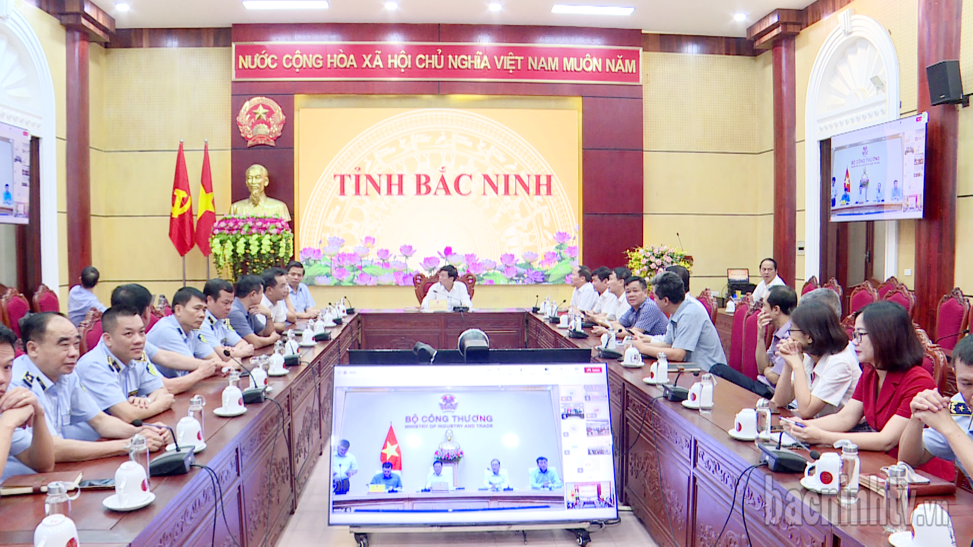 Tập huấn về phân quyền, phân cấp và phân  định thẩm quyền trong lĩnh vực quản lý Nhà nước của Bộ Công thương