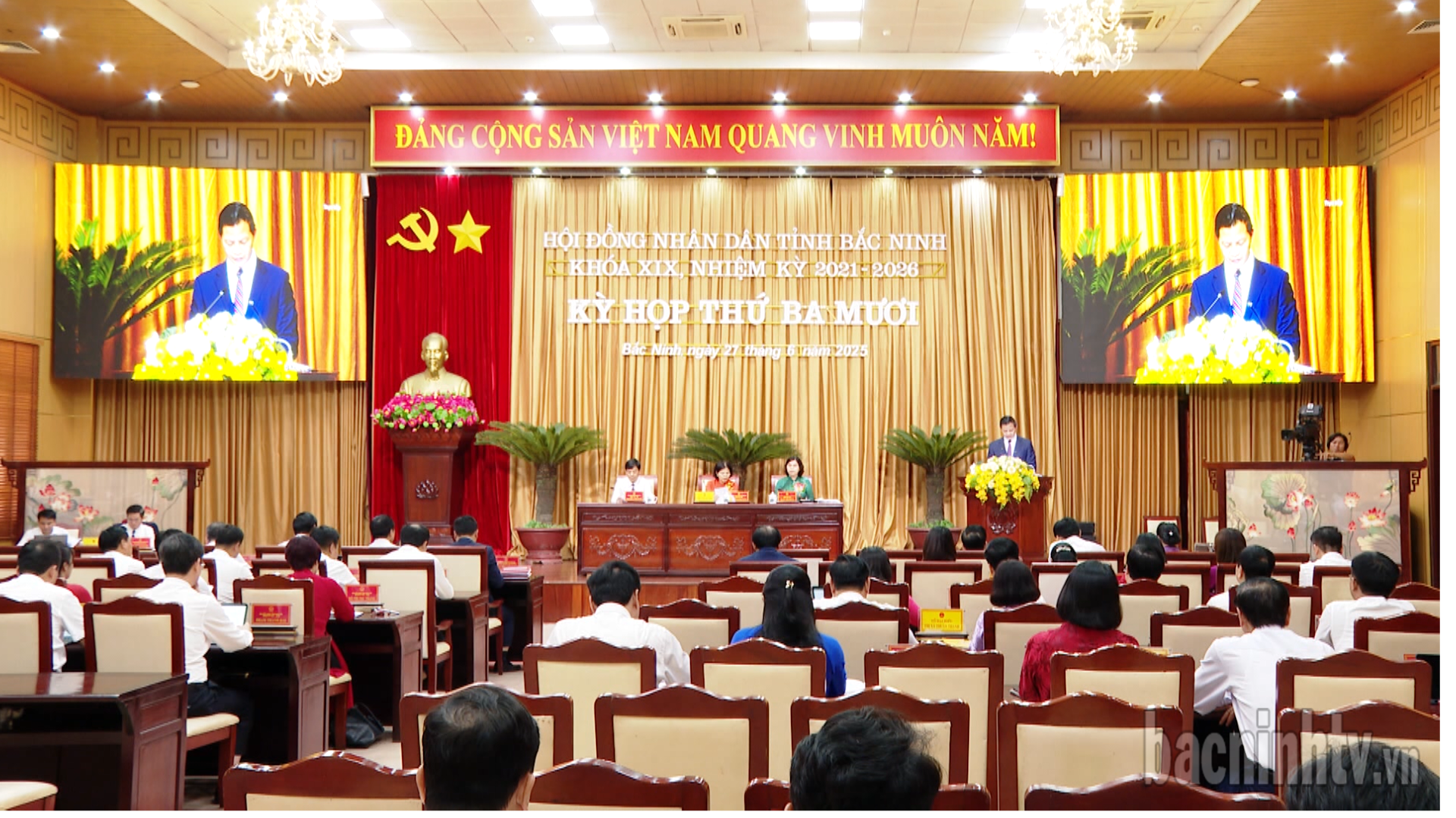 Kỳ họp thứ 30 - HĐND tỉnh khóa XIX thành công tốt đẹp, thông qua 14 Nghị quyết
